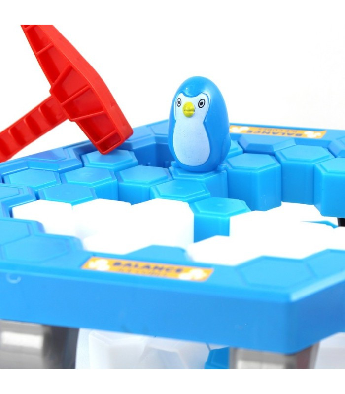 بازی فکری مدل پینگو بالانس (Balance Ice Cubes)