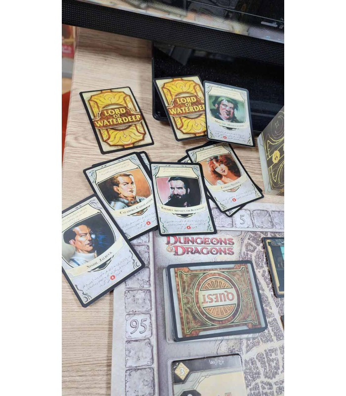 کارت بازی فکری مدل اربابان واتردیپ (Lords of Waterdeep)