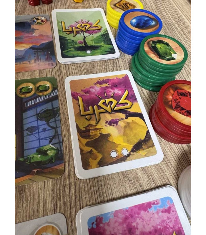 بازی فکری مدل کهربا بیگ باکس (Splendor: Big Box)