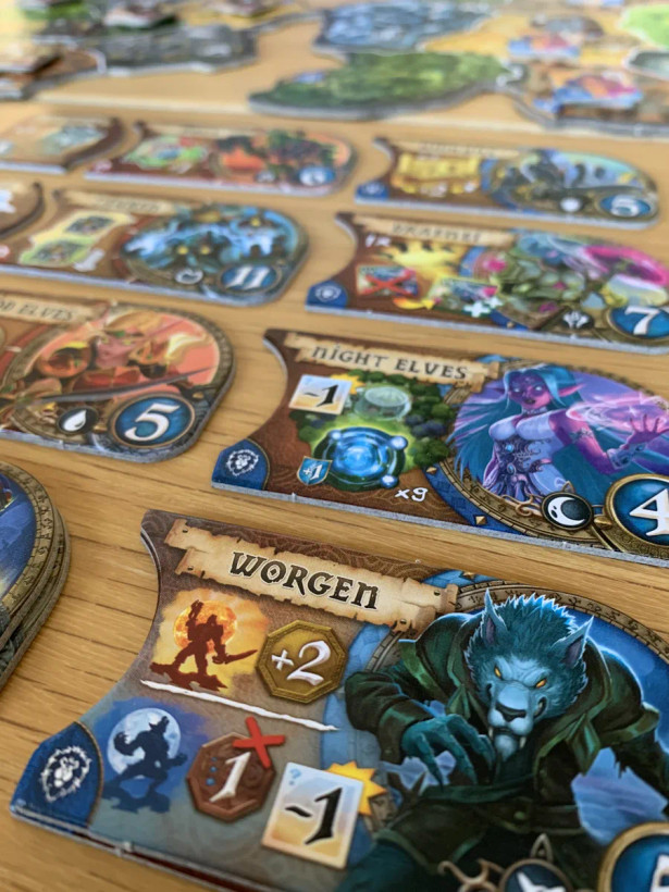 بازی فکری مدل دنیای کوچک وارکرفت (Small World of Warcraft)